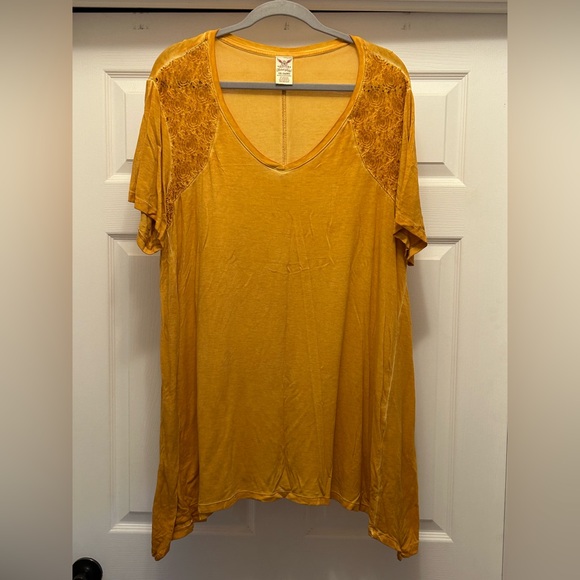 Faded Glory Tops - Faded Glory Mustard Lace Detail Women's Tee